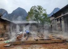 阳朔民宿喷雾造景案例:仙山之间,藏于云雾